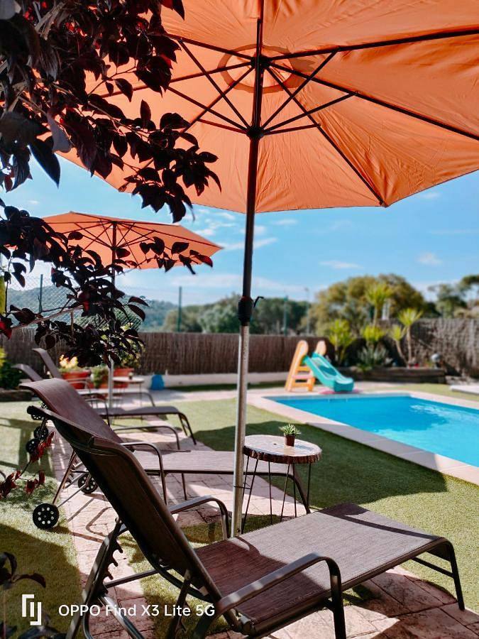 Casa rural para 8 personas, con Balcón y Terraza además de Jardín y Piscina en Palafolls - 2