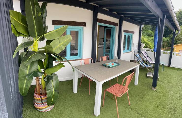 Apartamento de vacaciones para 2 personas, con piscina además de vistas y jardín - 1