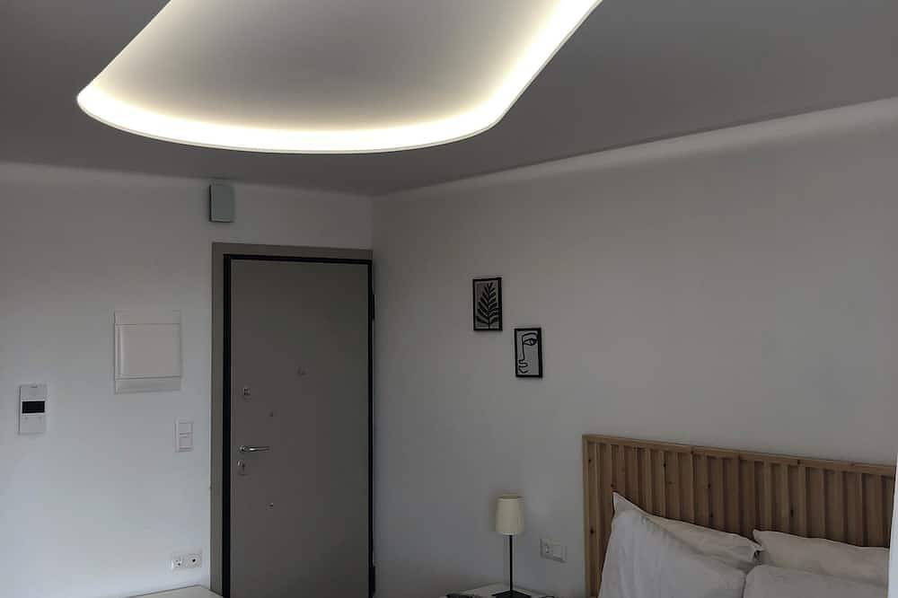 Geheel appartement, Serafina suite / by Artist Unknown accommodations in Varkiza, Vari