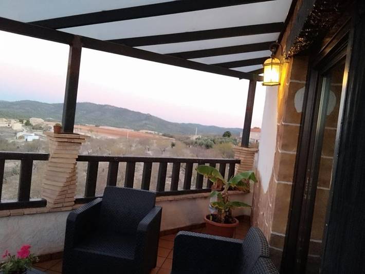 Casa rural para 6 personas, con Balcón y Terraza además de Piscina y Vistas en Provincia de Albacete - 3