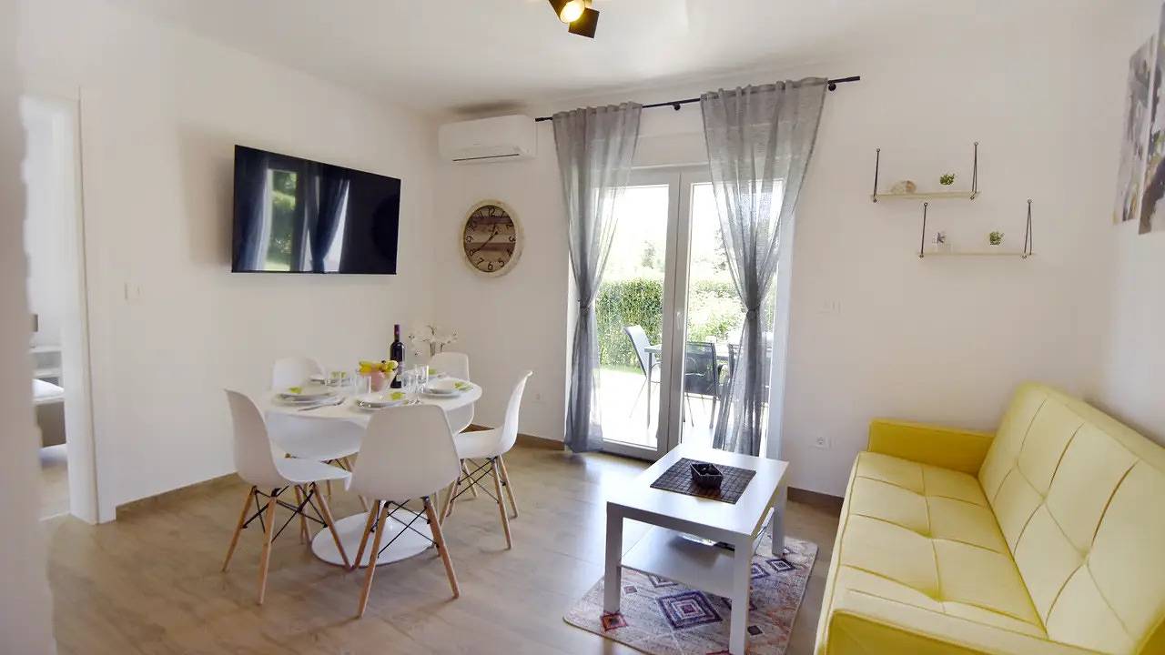 Ganze Ferienwohnung, Ferienwohnung für 5 Personen (52 m²) in Čepljani in Umag und Umgebung