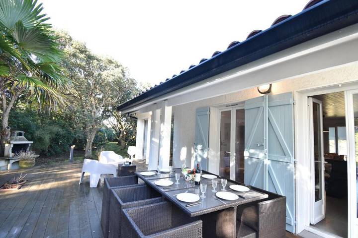 Location de vacances pour 8 personnes dans Plage Naturistes - 2