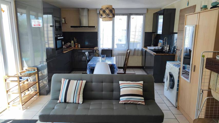Gîte pour 2 personnes, avec Terrasse et Jardin à Flamanville