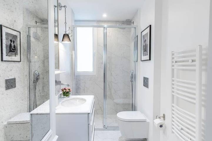 Gîte pour 4 personnes, avec balcon dans Theatre De La Tour - 3