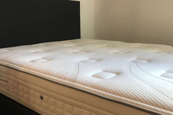 Gîte pour 4 personnes, avec jardin ainsi que piscine et jacuzzi à La Garenne-Colombes - 4