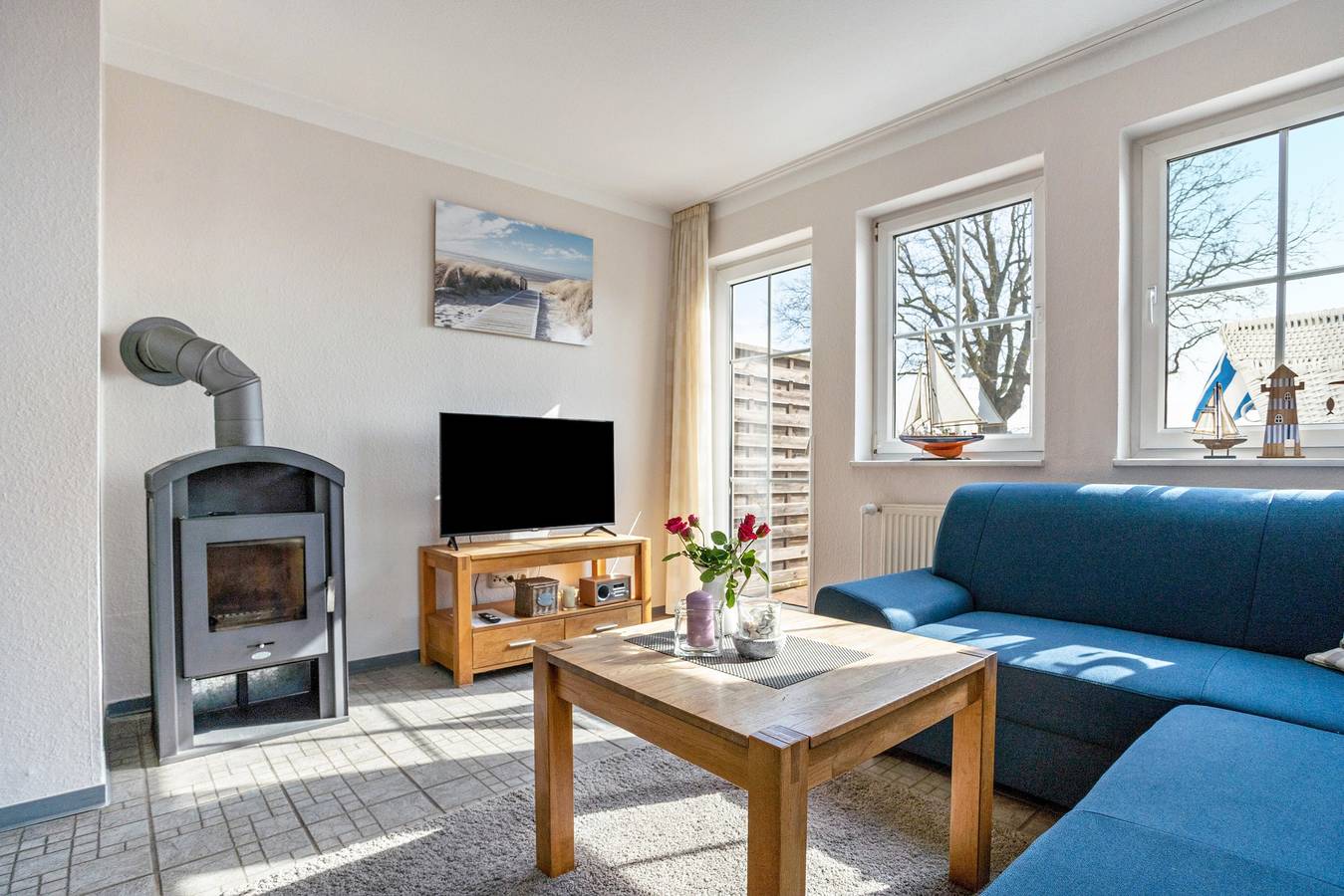 Entire apartment, Haus Boddenkieker 1 Rügen in Mönchgut – Ferienwohnung mit Meerblick und Südterrasse in Middelhagen, Mönchgut