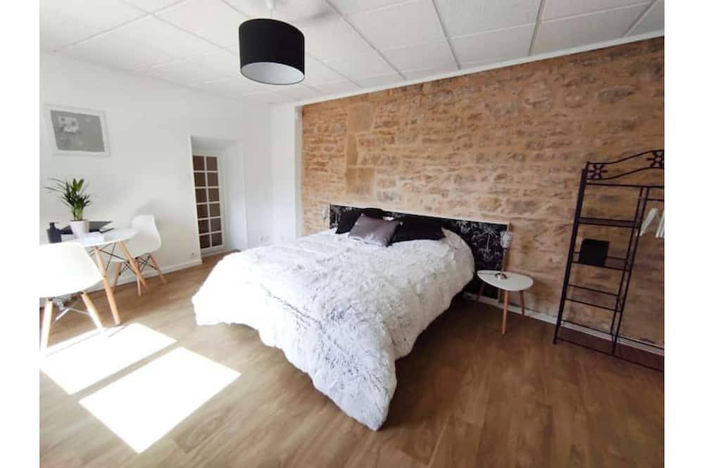 Appartement entier, Appartement \"Jarnioux\" avec sauna à Theizé in Theizé, Beaujolais
