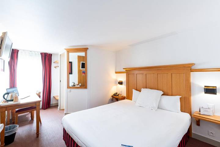 Hôtel pour 2 personnes, avec jardin et vue à Creil