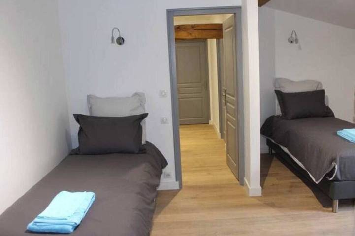 Location de vacances pour 14 personnes, animaux acceptés à Échiré - 2