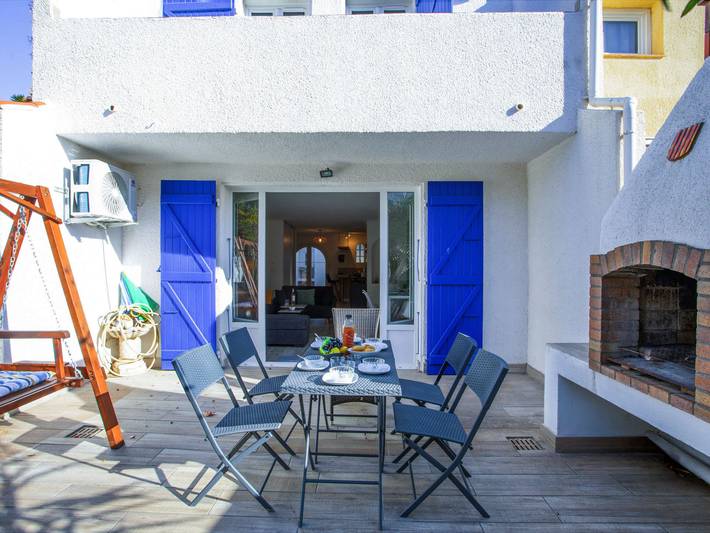 Location de vacances pour 8 personnes, avec balcon à Sainte-Marie-la-Mer - 2