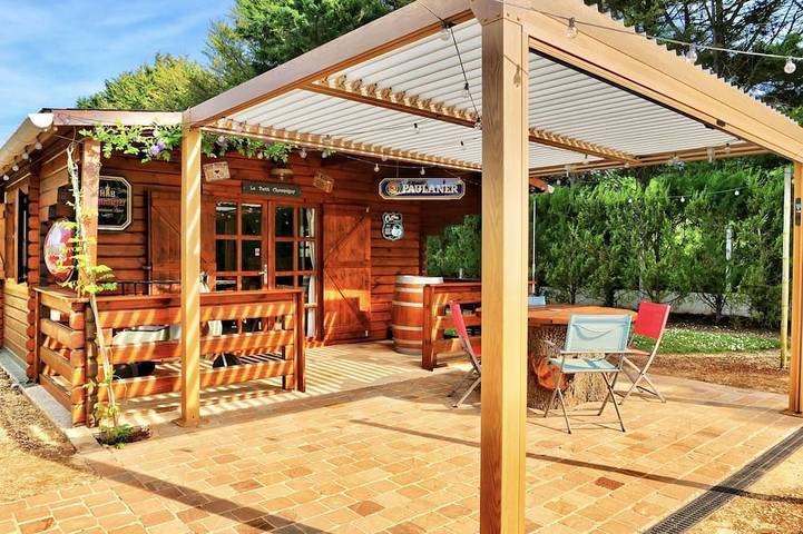 Gîte pour 4 personnes, avec Terrasse et Jardin à Souzay-Champigny