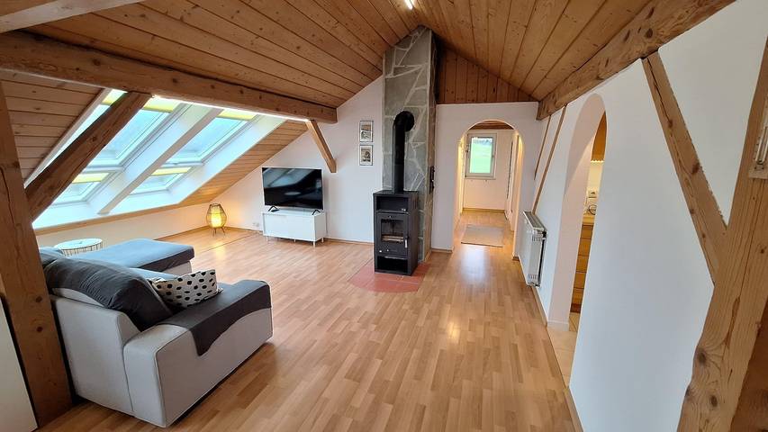 Ferienwohnung für 2 Personen, mit Balkon und Garten in Rettenberg