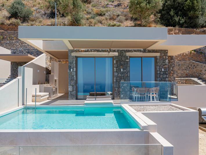 Ferienhaus für 3 Personen, mit Balkon und Terrasse sowie Garten und Pool