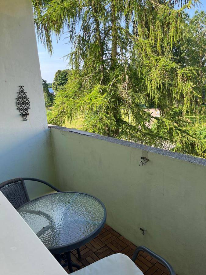 Ferienwohnung für 5 Personen, mit Balkon und Ausblick in Gelbensande - 2