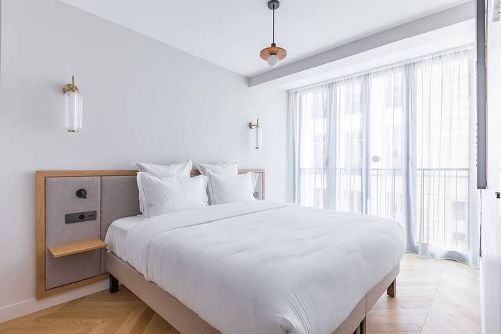 Gîte pour 4 personnes, avec balcon dans Theatre Edouard Vii Paris