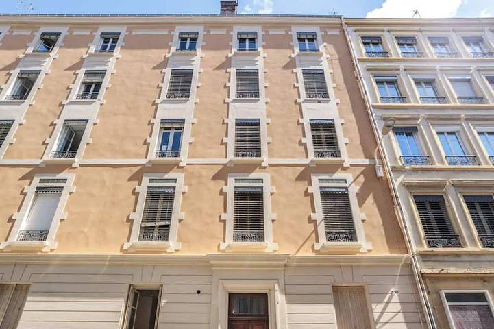 Ferienwohnung für 2 Personen, mit Whirlpool in Lyon - 4