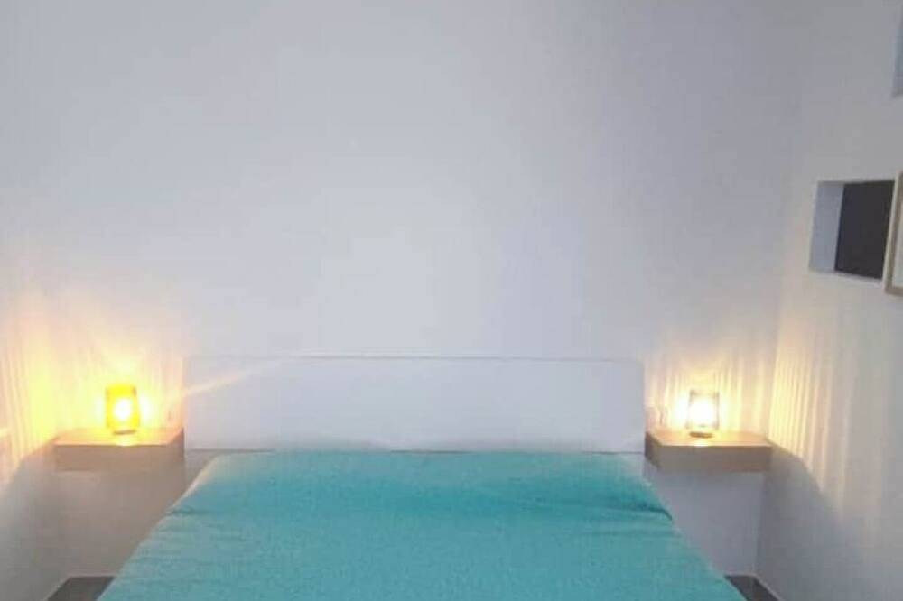 Entire apartment, Sea View Apartment in Casal Velino in Marina di Casal Velino, Cilento