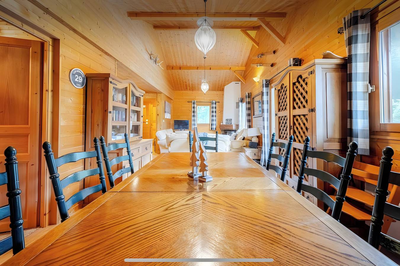Chalet de ski moderne et traditionnel récemment rénové avec Wifi, Wii, ipad, Tv satellite in Chatel, Les Portes du Soleil
