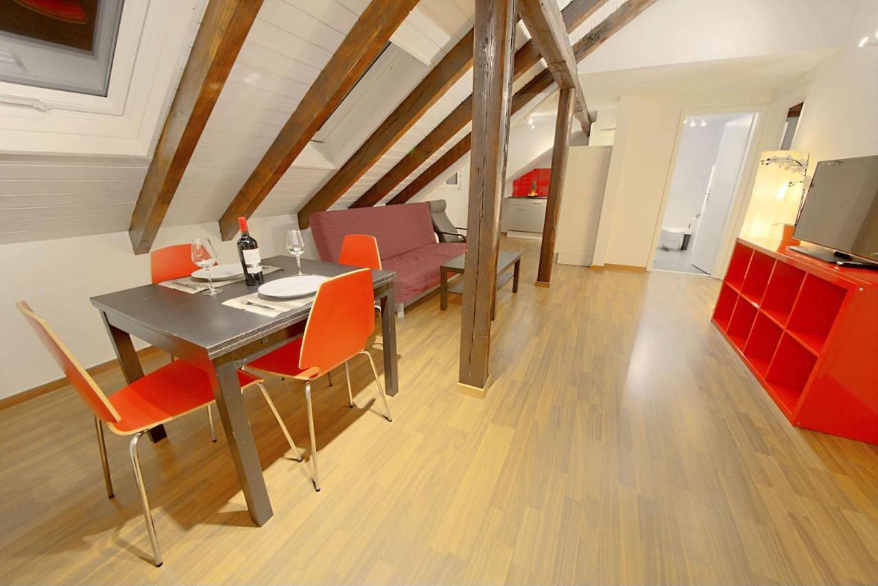Apartamento inteiro, Hitrental Oerlikon Apartments in Zürich 50 Oerlikon, Zurique