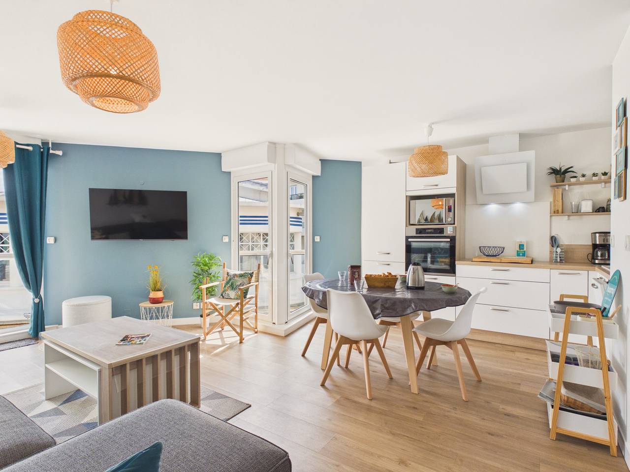 Entire apartment, Vue mer, plage à pied, appart. pour 4 in Pléneuf-Val-André, Côte d’Émeraude