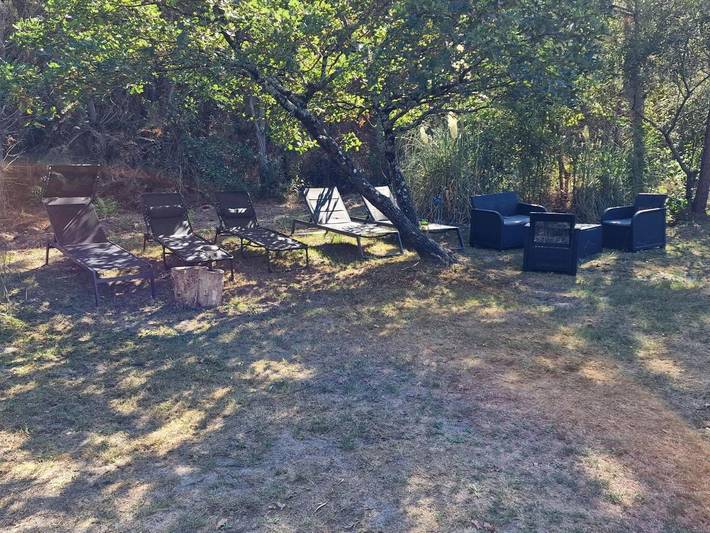 Camping pour 6 personnes, avec terrasse ainsi que piscine et vue à Mimizan - 2