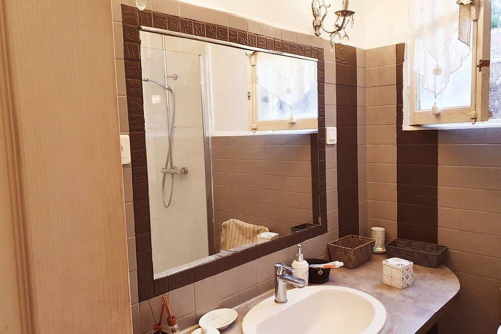 Pretty little house, close to all amenities in Ajaccio, Golfe D'Ajaccio