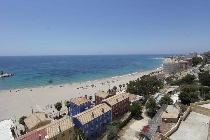 Gîte pour 4 personnes, avec terrasse ainsi que piscine et vue sur l’océan à La Vila Joiosa - 4