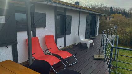 Gîte pour 6 personnes, avec terrasse ainsi que jardin et sauna, animaux acceptés à Wéris