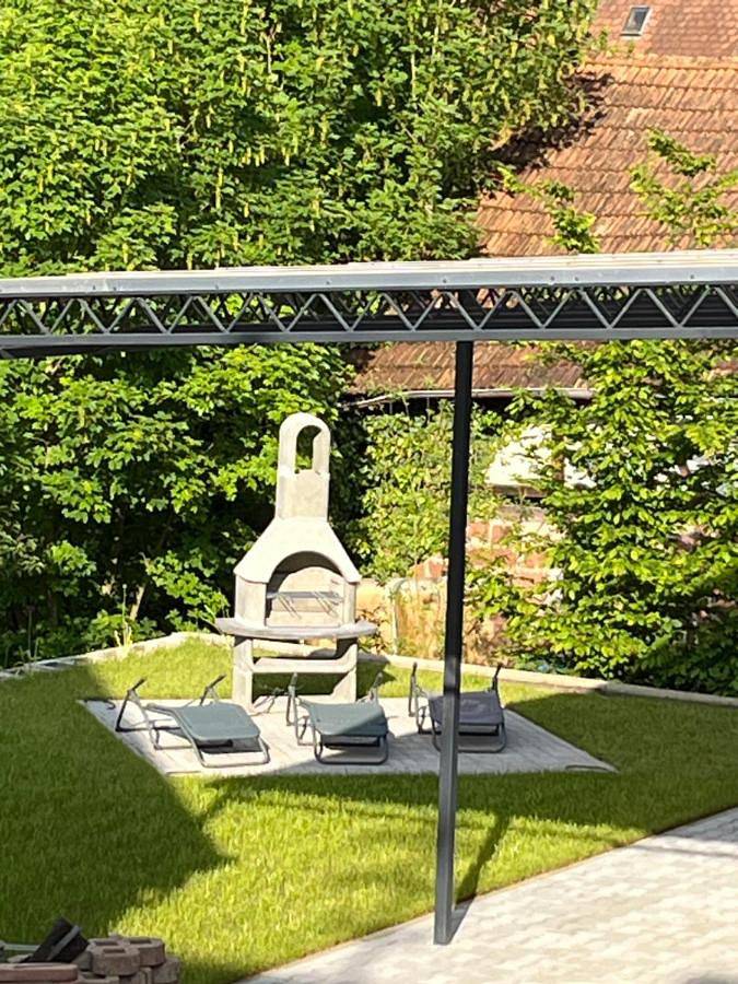Ferienwohnung für 4 Personen, mit Terrasse und Garten sowie Ausblick in Silz (Pfalz) - 2