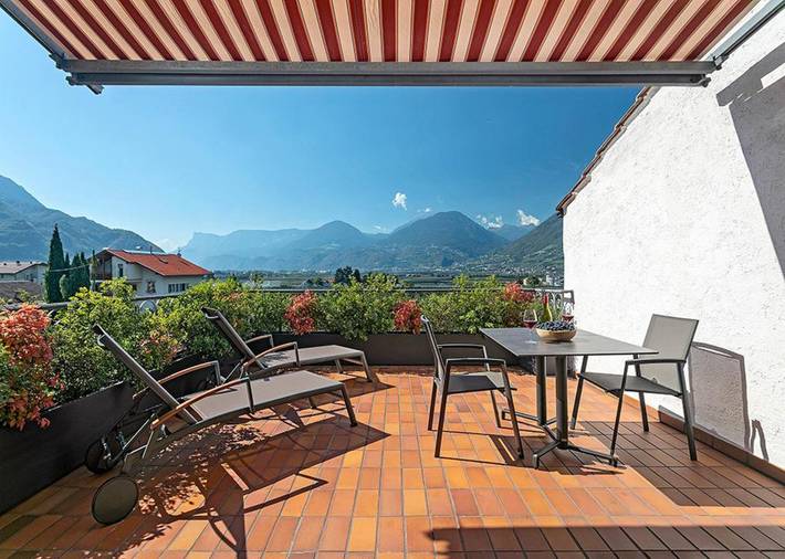Ferienwohnung für 2 Personen, mit Garten in Meran