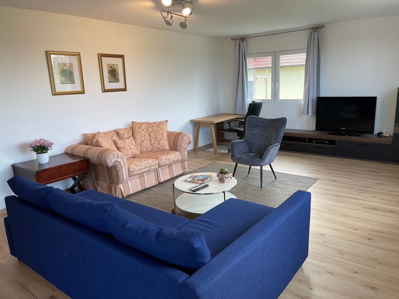 Ganze Wohnung, Apartment Promedklinik 1 nahe dem Main mit Angebot von Wellnessmassagen vor Ort in Volkach, Fränkisches Weinland