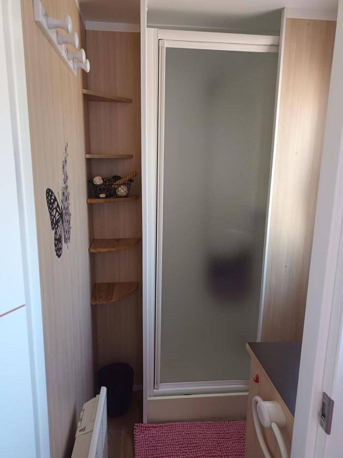 Location de vacances pour 4 personnes, avec terrasse ainsi que piscine et jardin à Roquevaire - 3