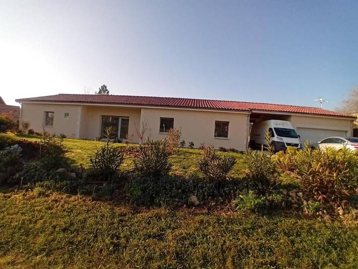 Gîte pour 2 personnes, avec jardin et vue à Baignes-Sainte-Radegonde - 4