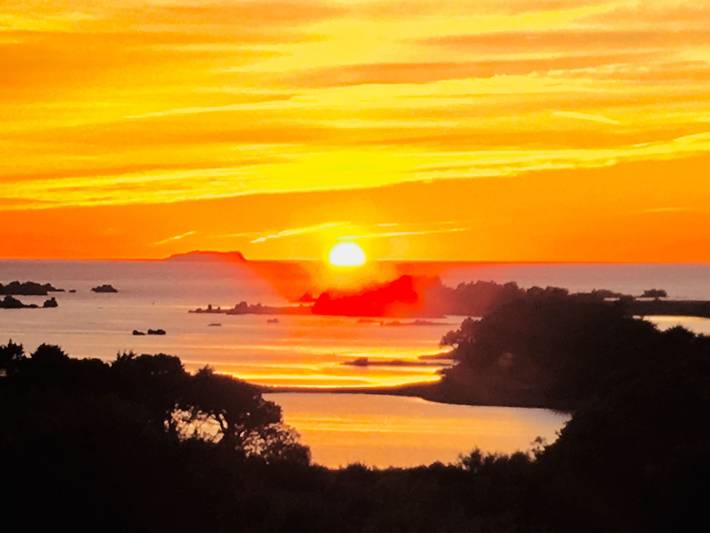 Location de vacances pour 6 personnes, avec terrasse et jardin dans Buguélès - 2