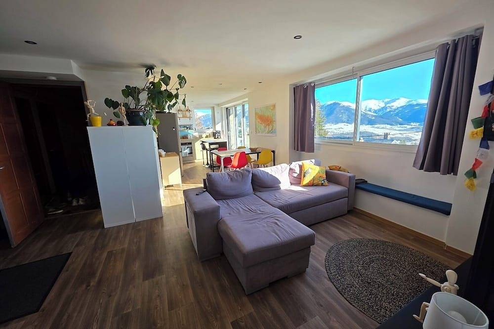 Apartamento entero, Le nid d'aigle : T3 apartment in Font-romeu center in Font-Romeu-Odeillo-Via, Parque Natural Regional de los Pirineos Catalanes
