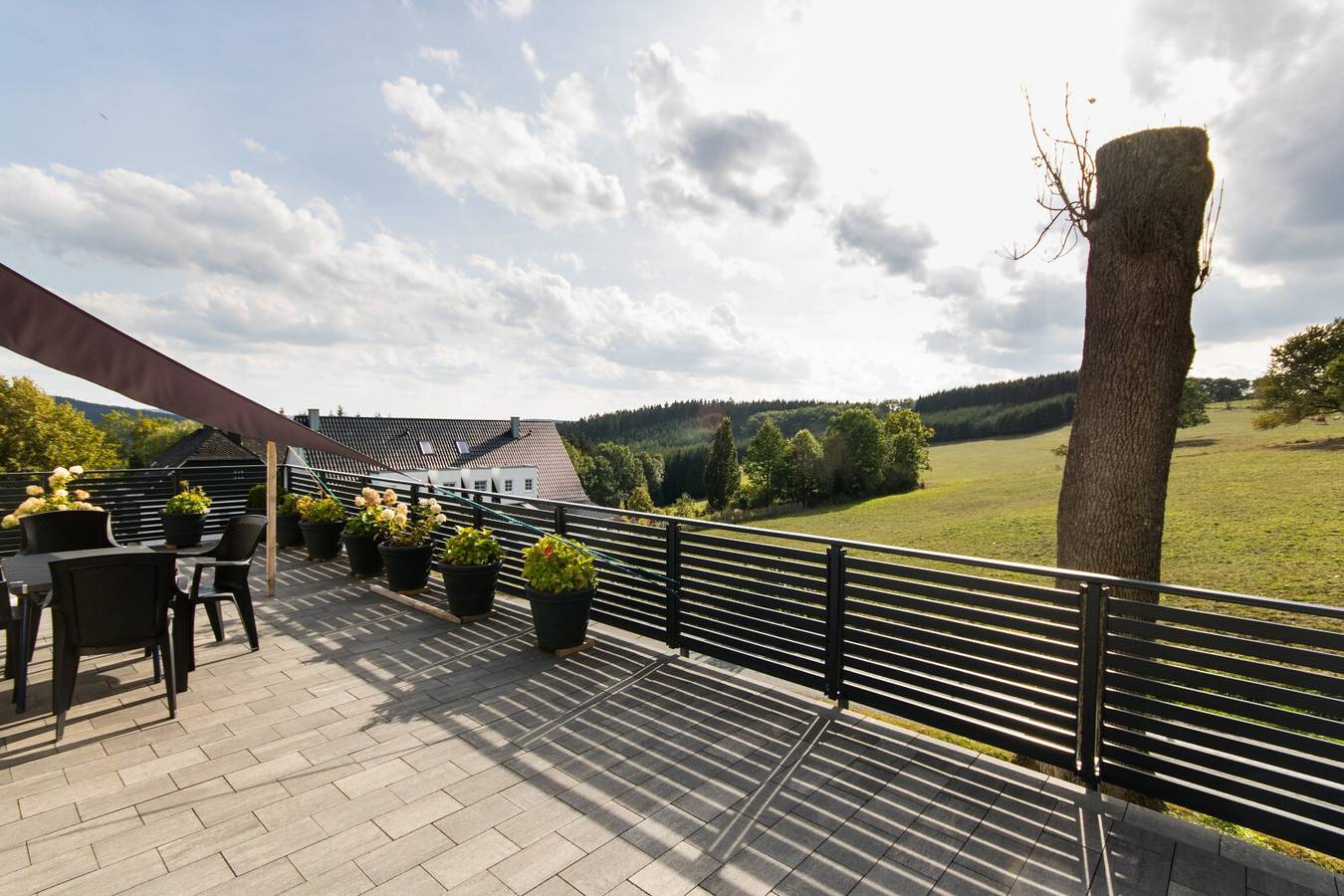 Ganze Wohnung, Apartment 'Stratmann' mit gemeinsamer Terrasse und Wlan in Lennestadt, Sauerland