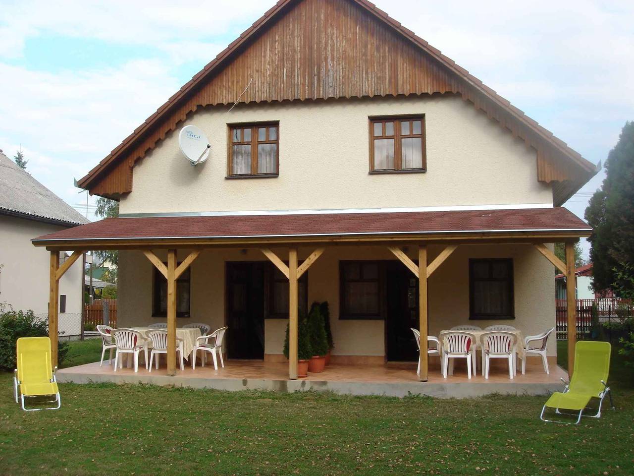 Ferienhaus mit moderner Einrichtung in Balatonkeresztur, Plattensee Südufer