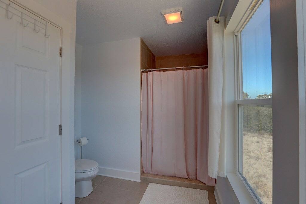 Owners Weeks Open⭐New Hot Tub⭐️Heated Pool, Linens, Wifi, Tennis Courts, Dogs in Corolla, Currituck County