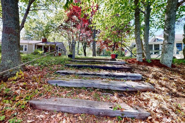 Cottage for 4 people, with terrace in Massachusetts
