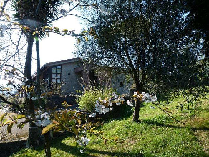 Chalet para 2 personas, con jardín además de vistas y balcón en Comarca de Oriente - 4