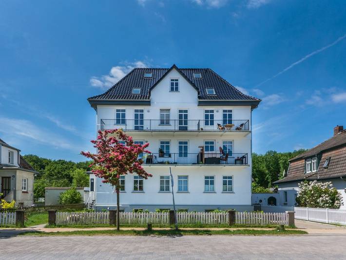 Ferienwohnung für 3 Personen, mit Seeblick und Terrasse sowie Ausblick in Nienhagen - 2