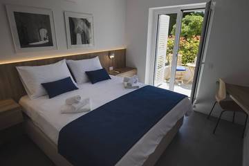 Villa for 6 People in Novalja, Pag Island, Photo 3
