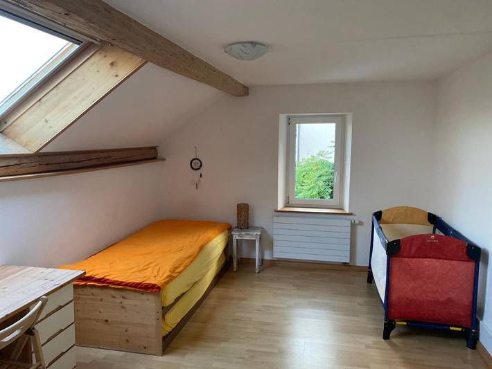 Gîte pour 4 personnes, avec vue ainsi que vue sur le lac et jardin, animaux acceptés à Neuchâtel - 2