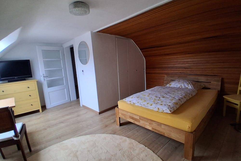 Villa Schöne Aussicht - Ganzes Haus mit Garten für Urlaub mit Freunden/Familie in Rodalben, Landkreis Südwestpfalz