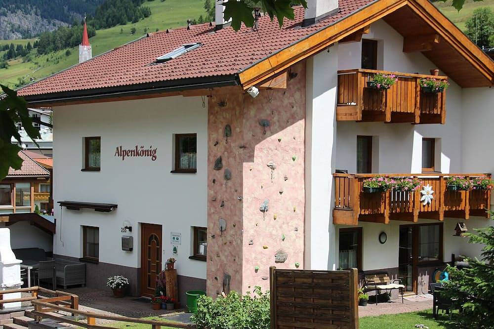 Gruppenhaus Alpenkönig Nauders Tirol in Nauderer Berge, Nauders
