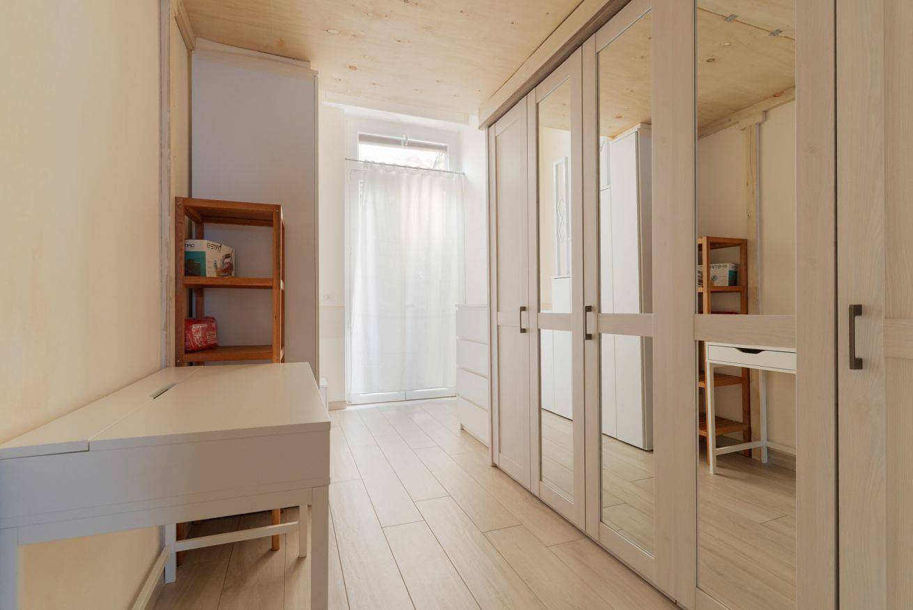 Appartamento intero, Guesthost - Cozy Loft with Mezzanine Milan in Milano, Provincia di Milano