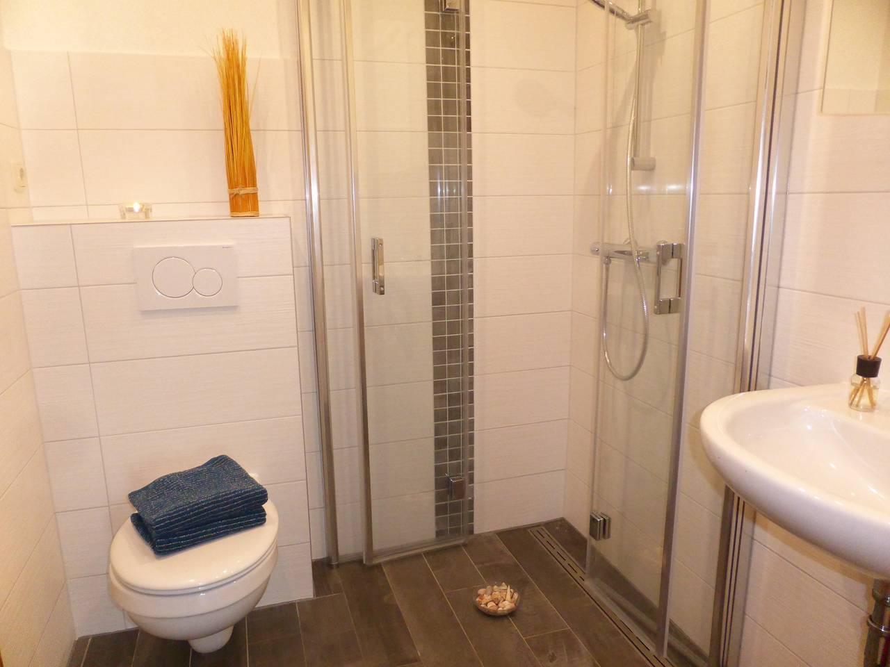 Ganze Ferienwohnung, "Ferienhof Rießen" Weißes Haus Nr. 31 in Presen, Fehmarn