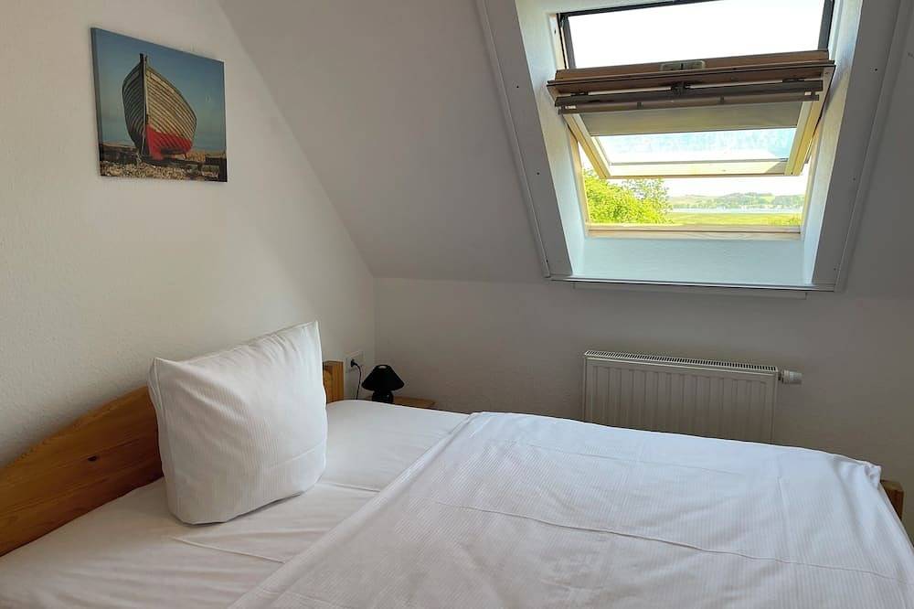 Feriendoppelhaus an der Ostsee für die ganze Familie in Klein Zicker, Mönchgut