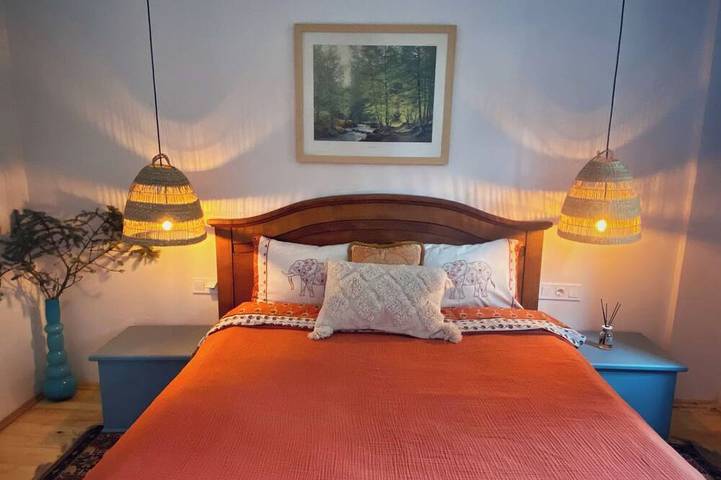 Yellow House Tranquil 5-bedroom chalet in peaceful Bolu getaway in Bolu, Région de la mer Noire