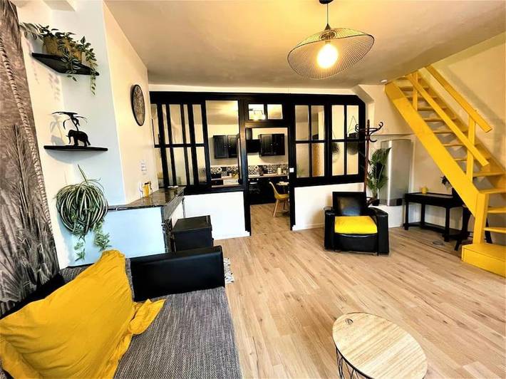 Location de vacances pour 4 personnes, avec terrasse, animaux acceptés à Saint-Claude-de-Diray - 2